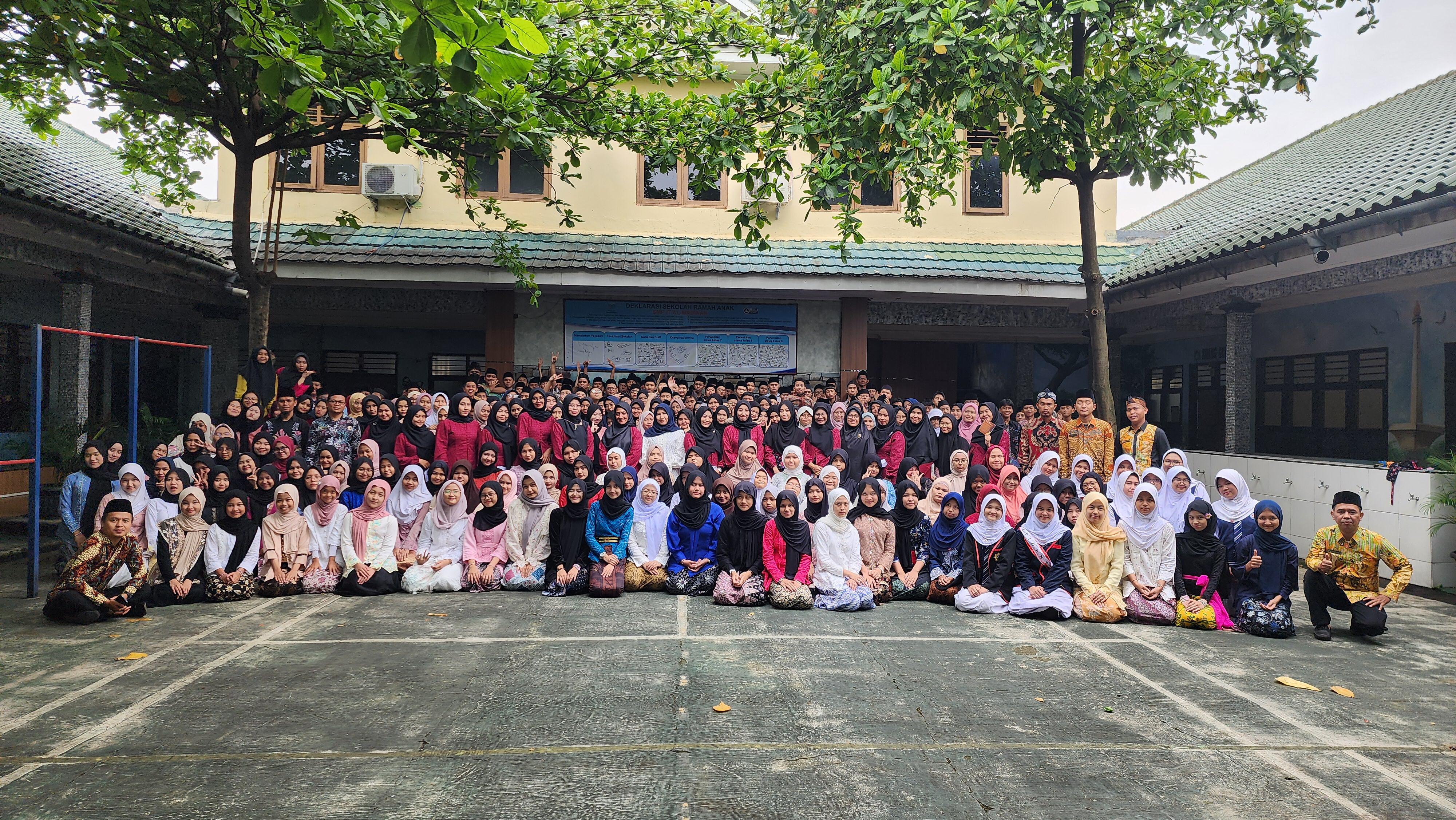 Peringatan Hari Kartini