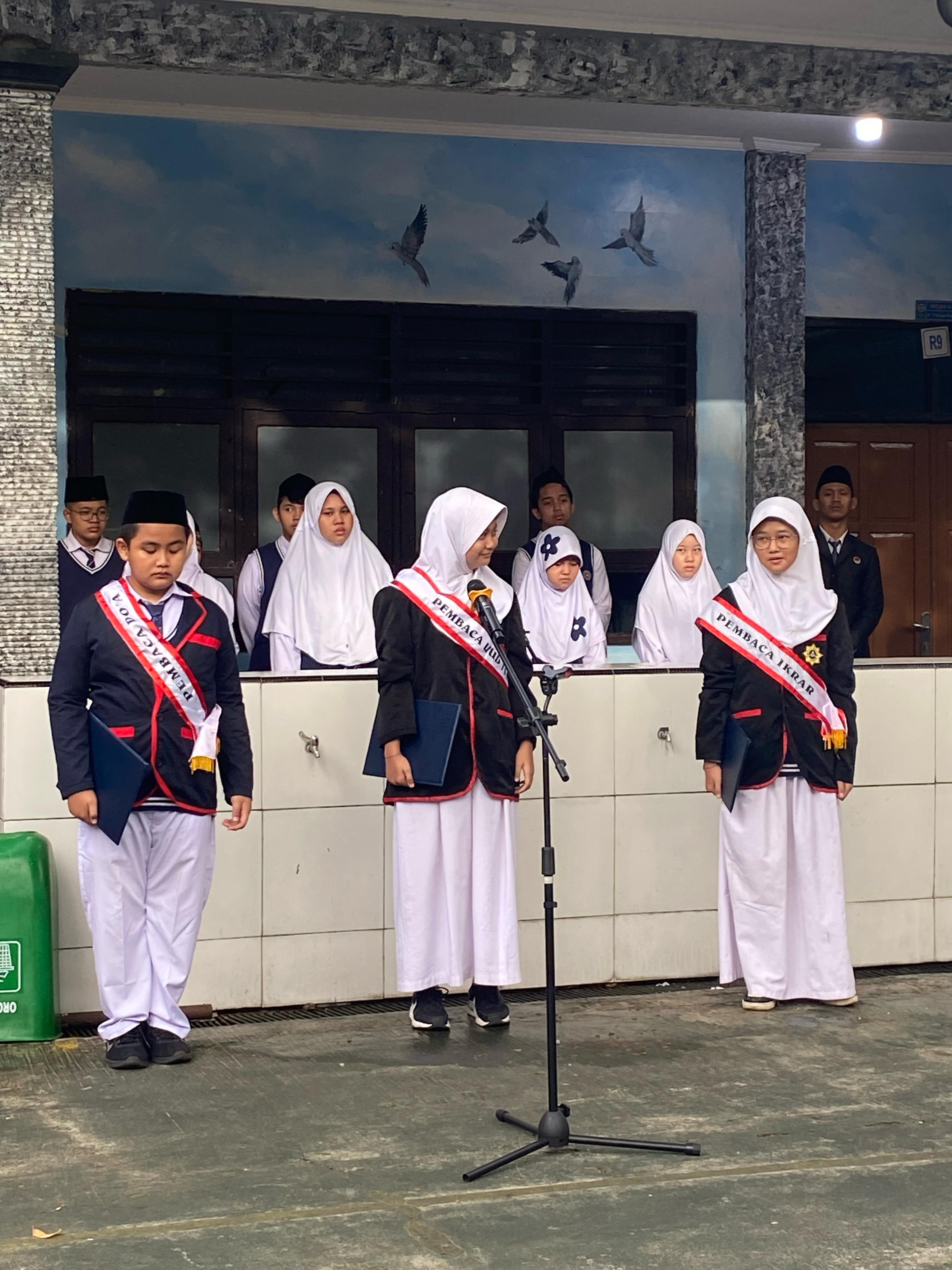 Upacara Bendera Merah Putih