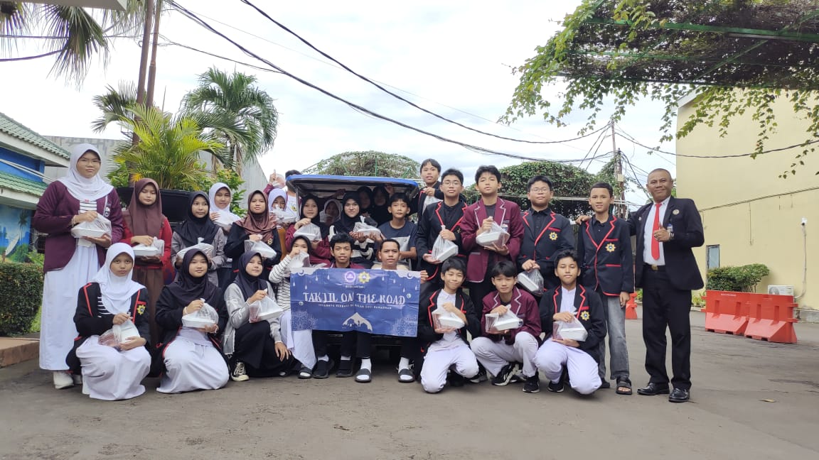 Takjil On The Road