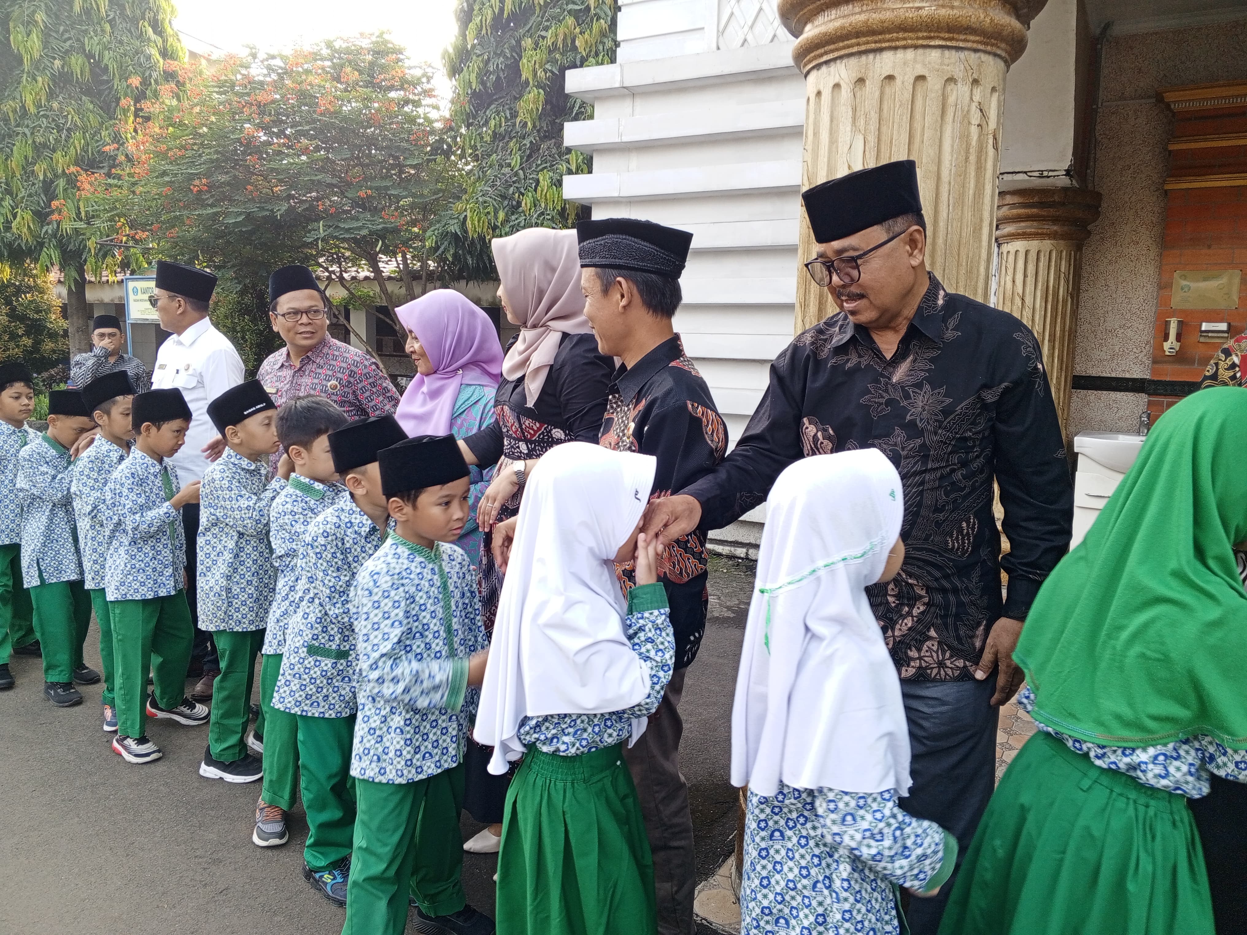 Halal bihalal Yayasan