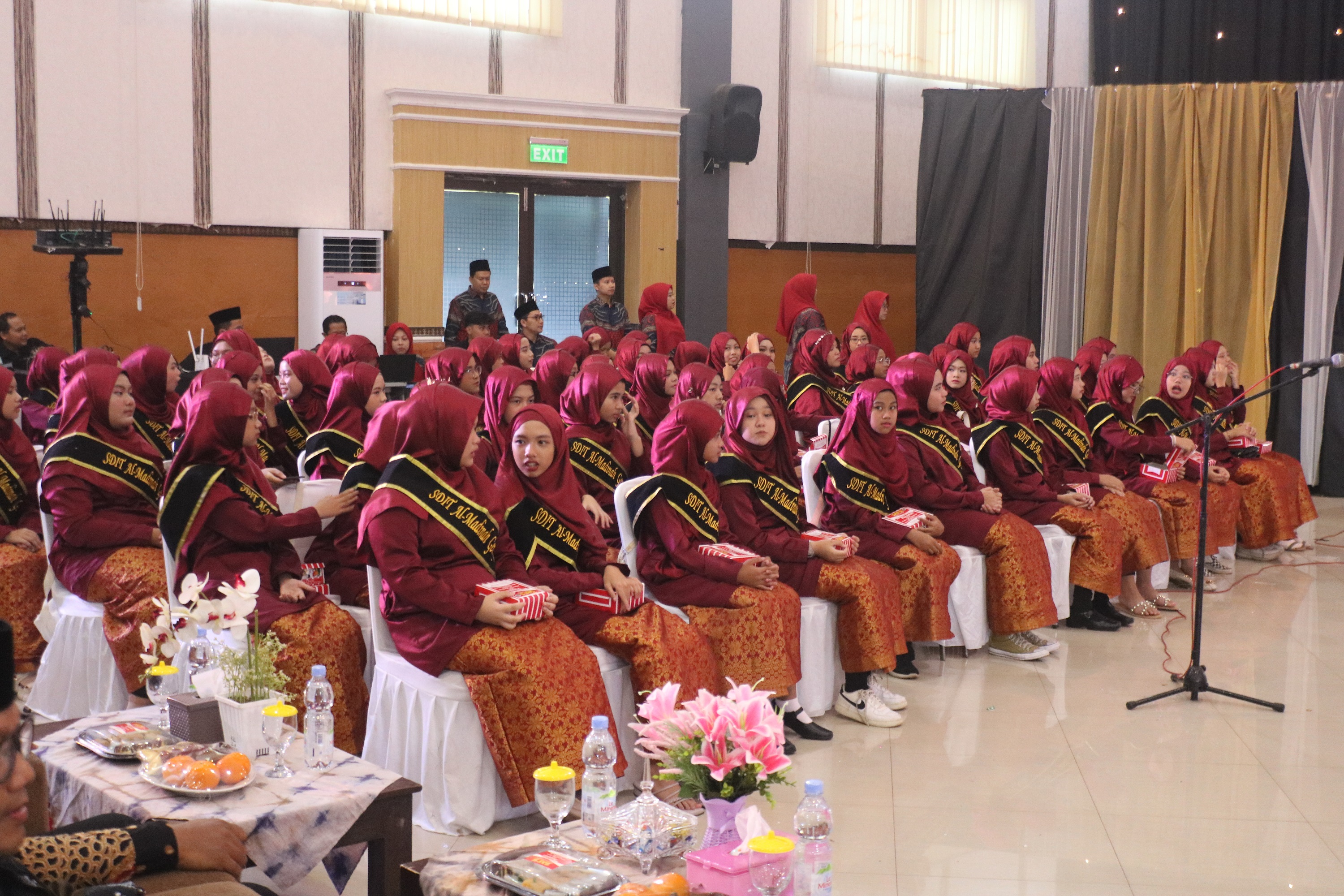 Pelepasan siswa Kelas 6