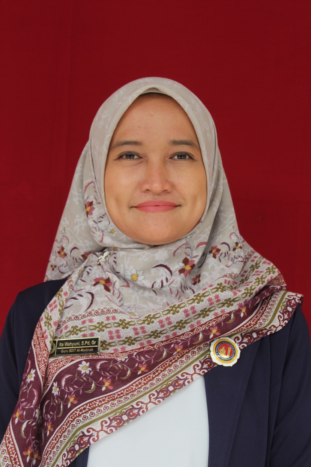 Ita Wahyuni, S.Pd, Gr
