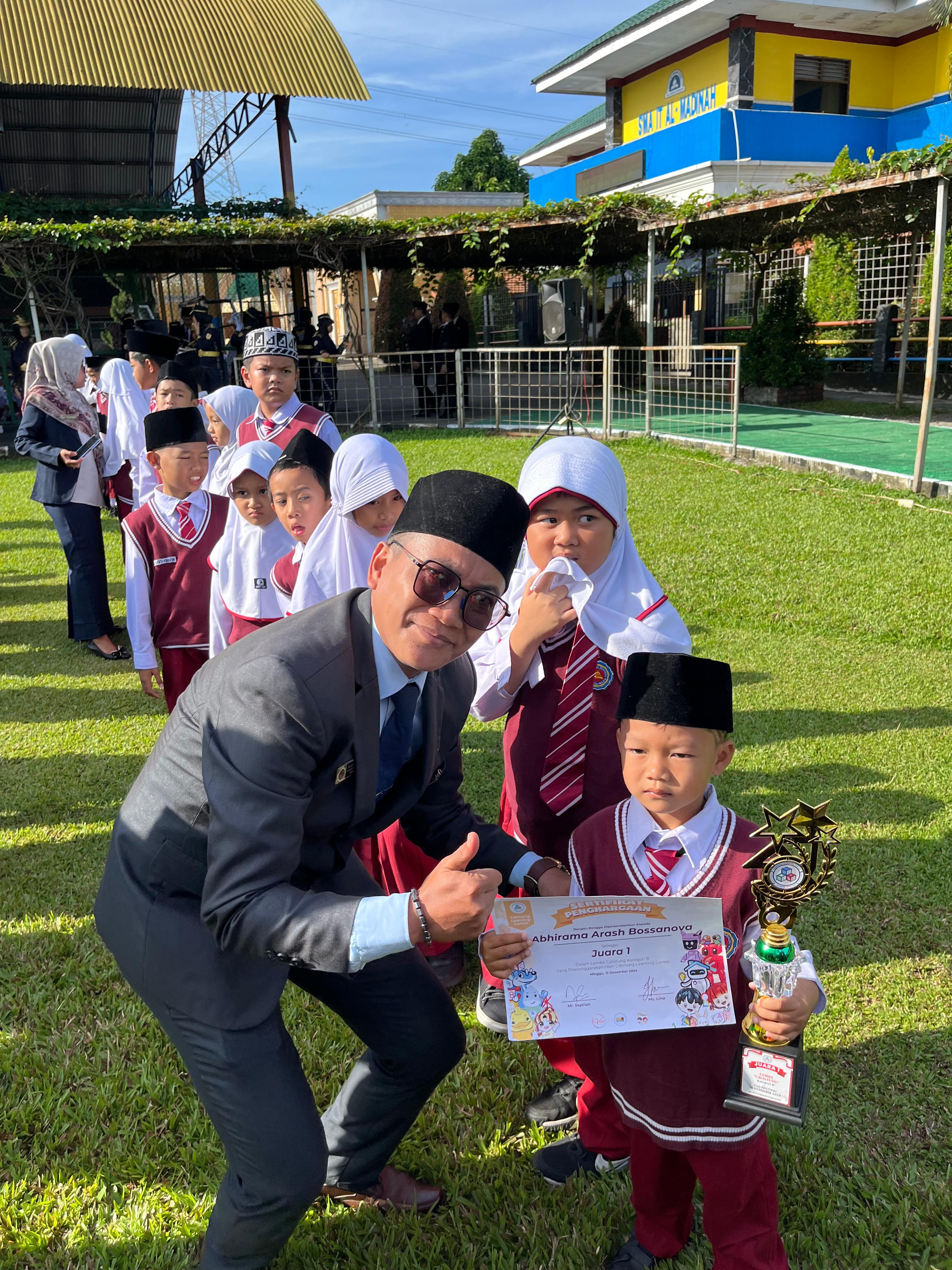 prestasi siswa SD lomba calistung